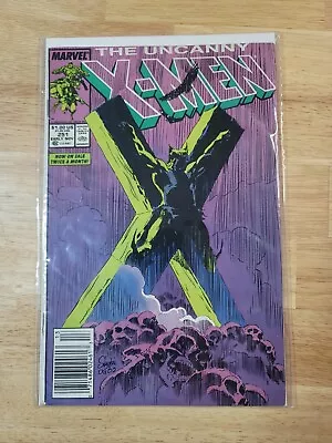 Buy Uncanny X-men 251 Newsstand • 7.39£
