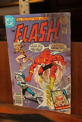 Buy DC Comics No.250 The Flash ROUGH Stained On Cover And Pages Damaged Back Cover • 3.16£