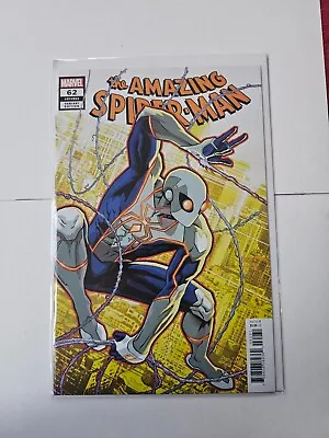 Buy Amazing Spider-man 62 - Vol.5 - New Costume - 1:10 Cvr - New - High Grade • 0.86£