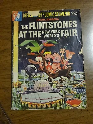 Buy Flintstones At The New York World's Fair #1 Dell Publishing Co. • 14.23£