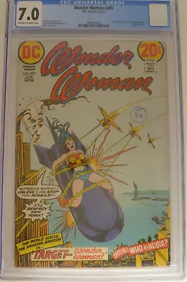 Buy Wonder Woman #205 Cgc 7.0 Bondage Cover • 159£