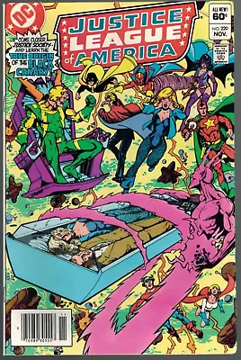 Buy Justice League Of America 220  JLA/JSA Team-Up!  VF+ Newsstand  1983 DC Comic • 7.08£