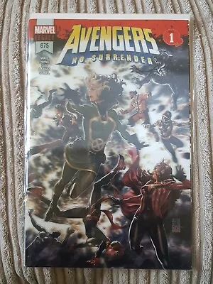 Buy Marvel Comics - Avengers #675 (No Surrender) Lenticular Wraparound Cover • 15£