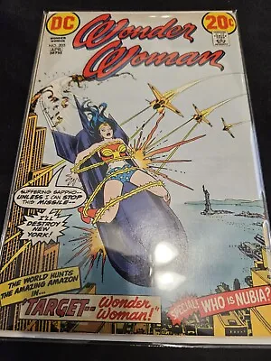 Buy Wonder Woman #205 4.0 🔑  2nd App Of Nubia & Origin DC COMICS Bondage Cover  • 39.66£