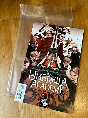 Buy The Umbrella Academy Apocalypse Suite #1 Comic Book First Print 2007 • 50£