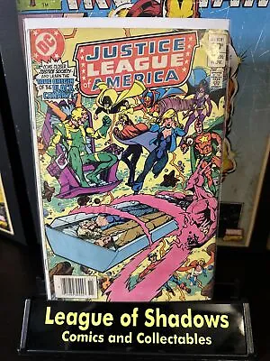 Buy Justice League Of America (1960 Series) #220 Newsstand In VF Cond. DC Comics [n  • 2.37£