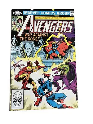 Buy Avengers # 220 • 8£