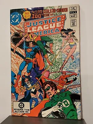 Buy Justice League Of America #200 - George Perez Wraparound Cover - DC Comics 1982 • 7.91£