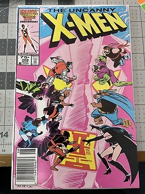Buy UNCANNY X-MEN #208  1986  NEWSSTAND. Combined Shipping • 11.85£