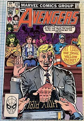 Buy Avengers #228 NM- 3rd Appearance Captain Marvel Monica Rambeau She-Hulk 1983 • 7.90£