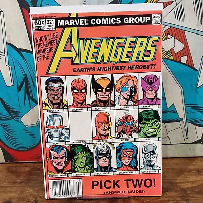 Buy Avengers #221 Newsstand | She-Hulk And Hawkeye Join Avengers | Marvel 1982 • 6.47£