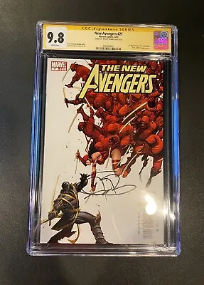 Buy New Avengers #27 CGC Signature 9.8 White Pages New Ronin Signed Jeremy Renner • 799.52£