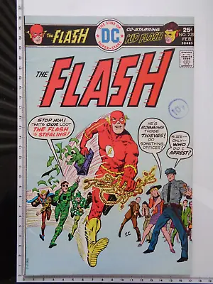Buy Dc Comics . The Flash , Fastest Man Alive #238 Feb 1976 Irv Novick Art • 7.50£