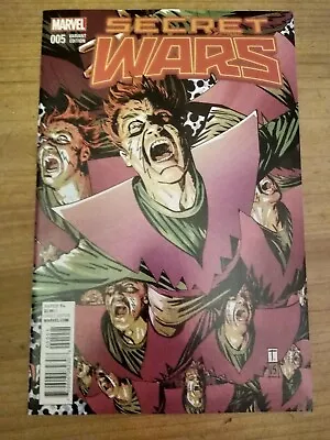 Buy Marvel Comics Secret Wars 5  Variant Cover • 6.99£