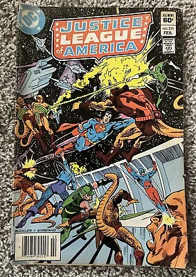 Buy ‼️JUSTICE LEAGUE OF AMERICA #211 DC COMICS FEBRUARY 1983 Vintage • 4.72£