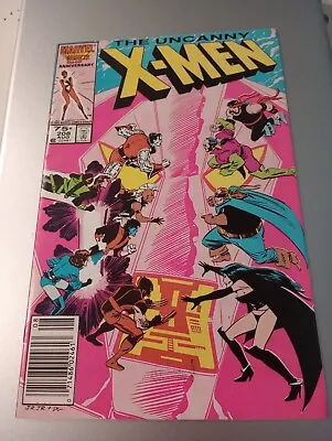 Buy The Uncanny X-Men 208 • 3.94£