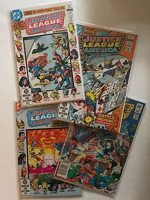 Buy JUSTICE LEAGUE OF AMERICA Lot Of 4 Classic Comics - #204, 205, 207, 208 • 19.98£