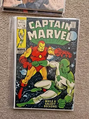 Buy Captain Marvel / Marvel Comics / 1969 / Issue 14 • 17.99£