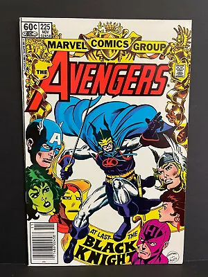 Buy The Avengers # 225, Black Knight Appearance, Mark Jewelers Variant (Marvel 1982) • 16.08£