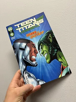 Buy Teen Titans Academy Comic - DC #14 Titans United  • 2£