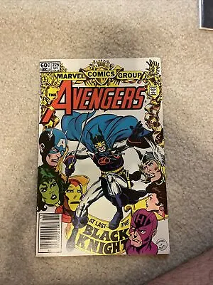 Buy Avengers #225 Black Knight Marvel Comics 1982 • 4.74£