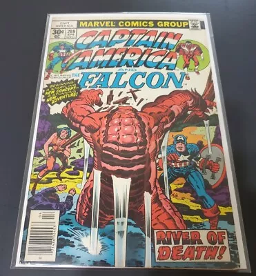 Buy Captain America #208 First Cameo Arnim Zola 1977 Newsstand • 23.71£
