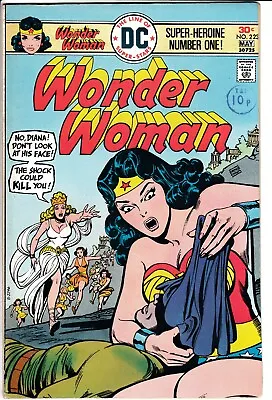 Buy WONDER WOMAN #223, VF-, DC Comics (1976) • 6.53£