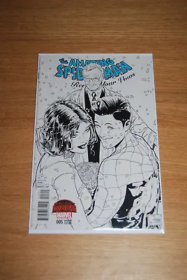 Buy AMAZING SPIDER-MAN - Renew Your Vows #5 - 1:250 Queseda BW VARIANT • 37£