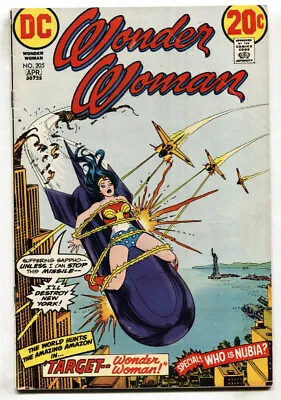 Buy WONDER WOMAN #205 - Origin Of NUBIA-NYC 1973-DC-BOMB • 110.64£