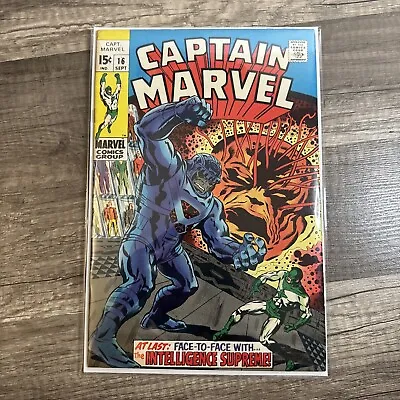 Buy Captain Marvel (1968) #16 1st New Costume! Marvel 1969 • 20.49£