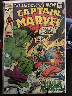 Buy Captain Marvel #21 - Classic Battle With Captain Marvel And The Hulk - 1970 • 17.59£