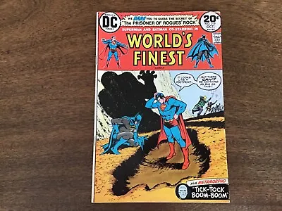 Buy DC Comics Worlds Finest Comics Issues 219 October 1973—- • 5.09£
