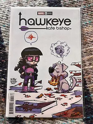 Buy Hawkeye Kate Bishop #1 (2021) - Skottie Young Variant - Marvel - NM • 8.50£