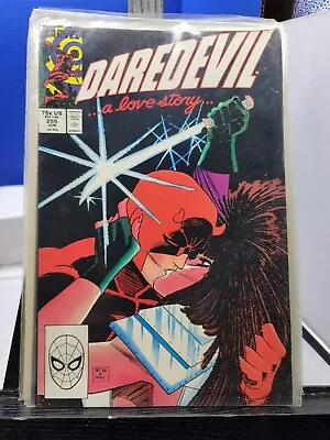 Buy Vintage Marvel 1988  DareDevil #255 • 6.34£