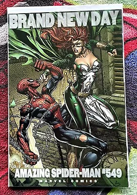 Buy The Amazing Spider-Man #549 NM   David Finch Variant • 17.58£