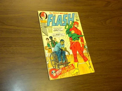 Buy THE FLASH #201 DC Comics 1970 • 12.65£