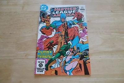 Buy Justice League Of America 216. 1983. VF/NM • 3£