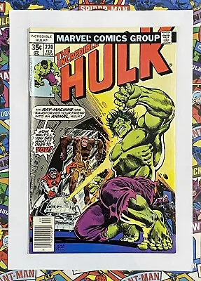 Buy Incredible Hulk #220 - Feb 1978 - Captain Barracuda Appearance! - Vfn- (7.5) • 14.99£