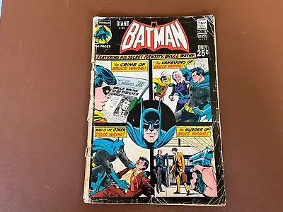 Buy DC Comics Batman Giant Volume1, 233 August 1971====== • 10.99£