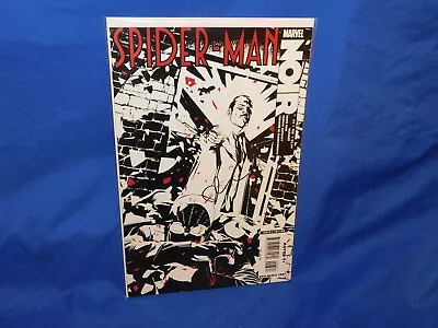 Buy Spider Man Noir Eyes Without A Face #3 Variant VF/NM Signed • 7.14£