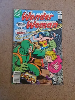 Buy Wonder Woman #241 (DC 1978)  Bronze Age Comic. DC Comics • 7£