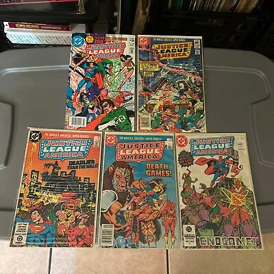 Buy Lot Of 5 - Justice League Of America Super Sized 200th Issue, & 205, 221-223 • 18.21£