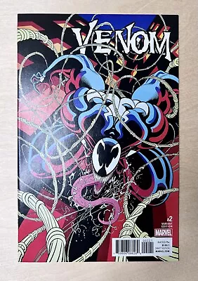 Buy Venom #2 Tradd Moore Variant 2017 • 143.91£
