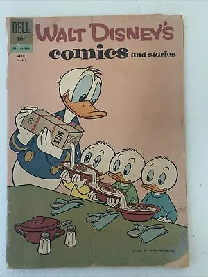 Buy Walt Disney's Comics And Stories-Dell April 1962 Vol. 22, No. 7 • 2.38£