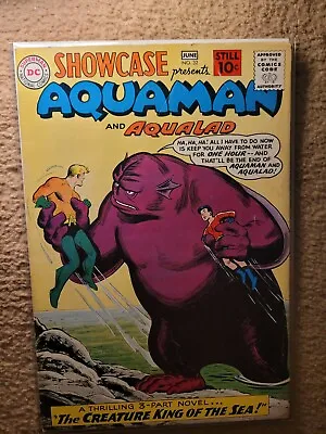 Buy Showcase 32 Presents Aquaman And Aqulad • 70£