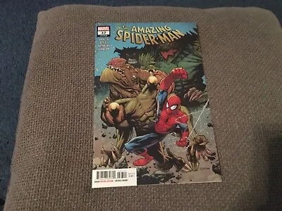 Buy Amazing Spider-man  # 37 Very Fine • 1.99£