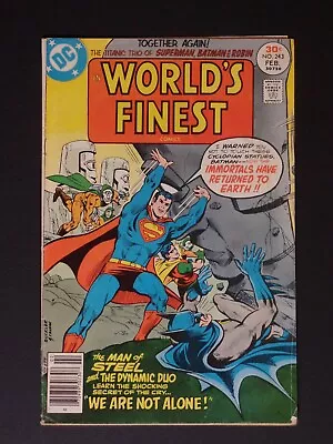Buy World’s Finest #243, DC Comics • 3.95£