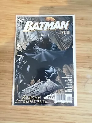 Buy Batman 700 (DC) • 10£
