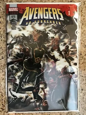 Buy Avengers No Surrender #675, Lenticular, VF+ - NM! • 9.59£