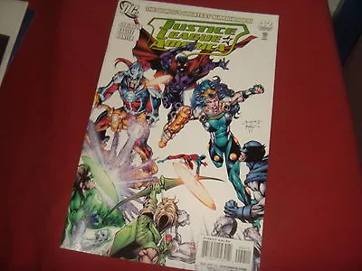 Buy JUSTICE LEAGUE OF AMERICA #42   DC Comics 2010  NM • 1.99£